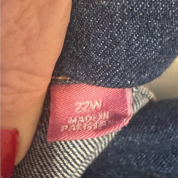 CASUAL DENIM SLEEVELESS TOP and/or VEST PLUS"  22      #D - Picture 5 of 8